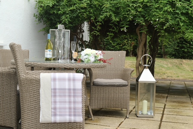 White house care home garden